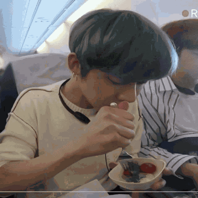 Soobtime Yeonjun GIF