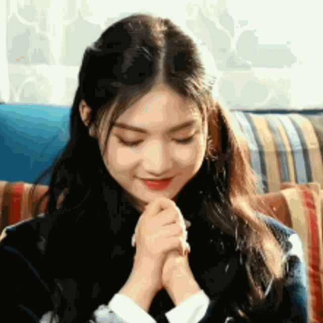 Stayc Isasthetic GIF