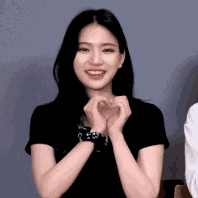Stayc Stayc Reaction GIF