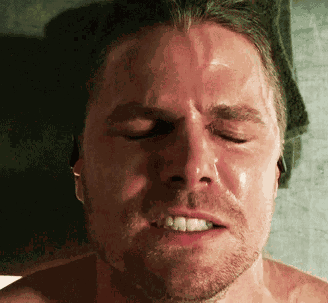 Stephen Amell Arrow GIF