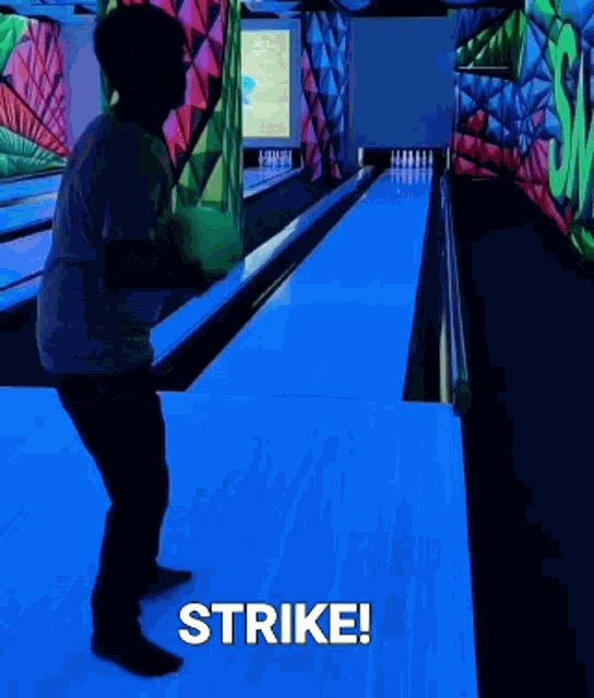 Strike Bowling Bowling Strike GIF