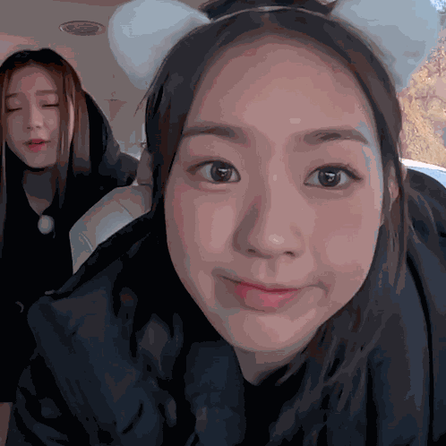 Strong Girl Badge War Soomin GIF