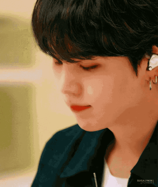 Suga Min Yoongi GIF