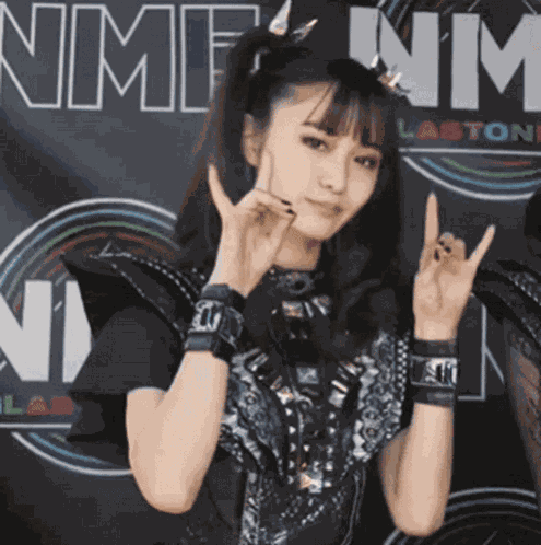 Suzuka Nakamoto Sumetal GIF