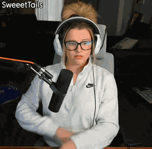 Sweeettails Sweettails GIF