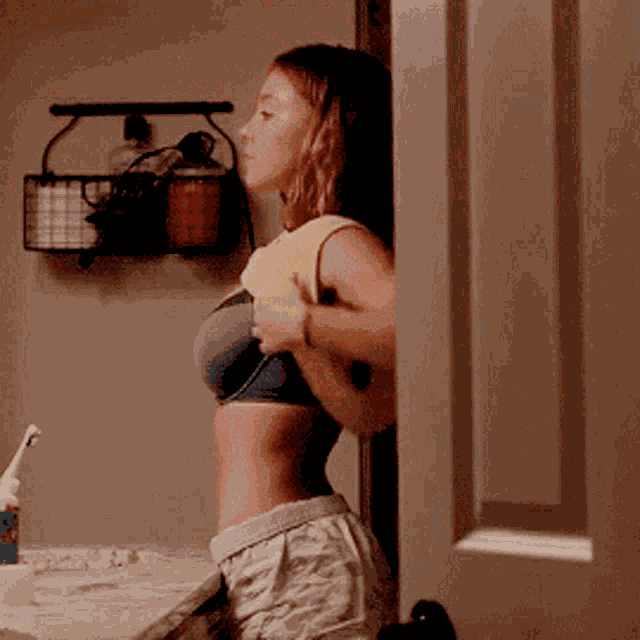 Sydney Sweeney GIF