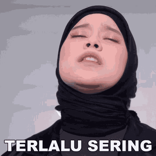 Terlalu Sering Lesti GIF