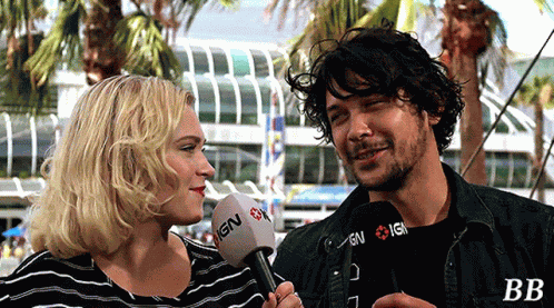The100 Love GIF