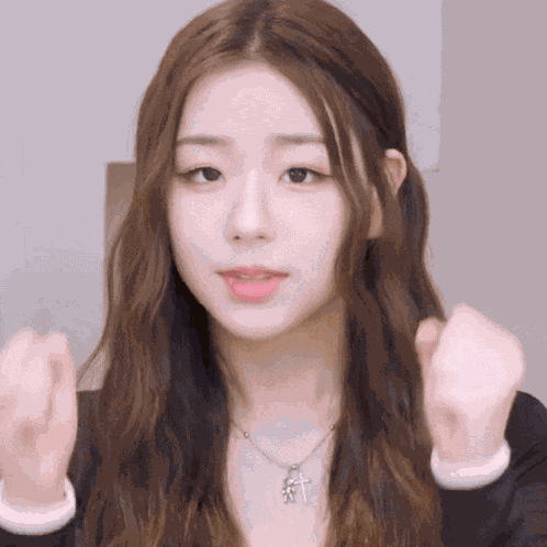 Triples Chaeyeon GIF