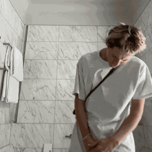 Trxyesbxy Bylerfied GIF