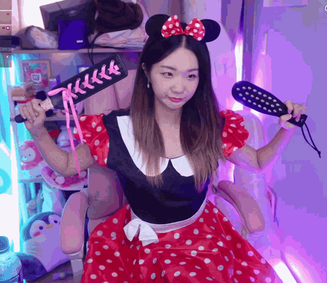 Tyongeee Minniemouse GIF