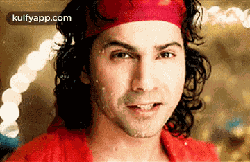 Varun Dhawan.Gif GIF
