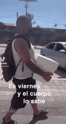 Viernes Beer GIF