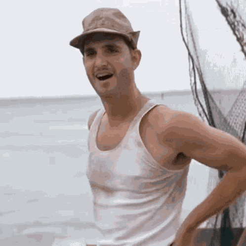Villy Gump GIF