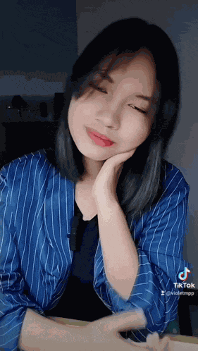 Vivi GIF