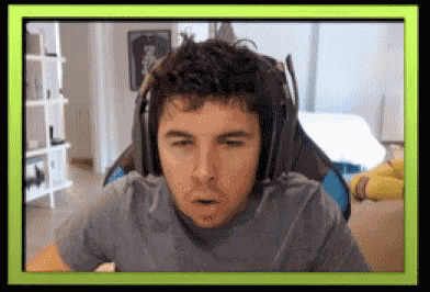 Willy Youtubers GIF