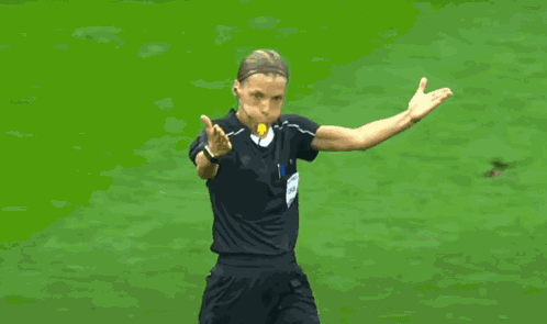 Wosogifs Stephanie Frappart GIF