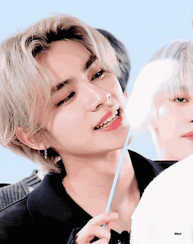 Xiaojun Xiao Dejun GIF