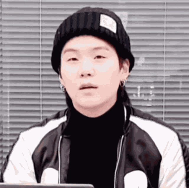 Yoongi Cute Suga Cute GIF
